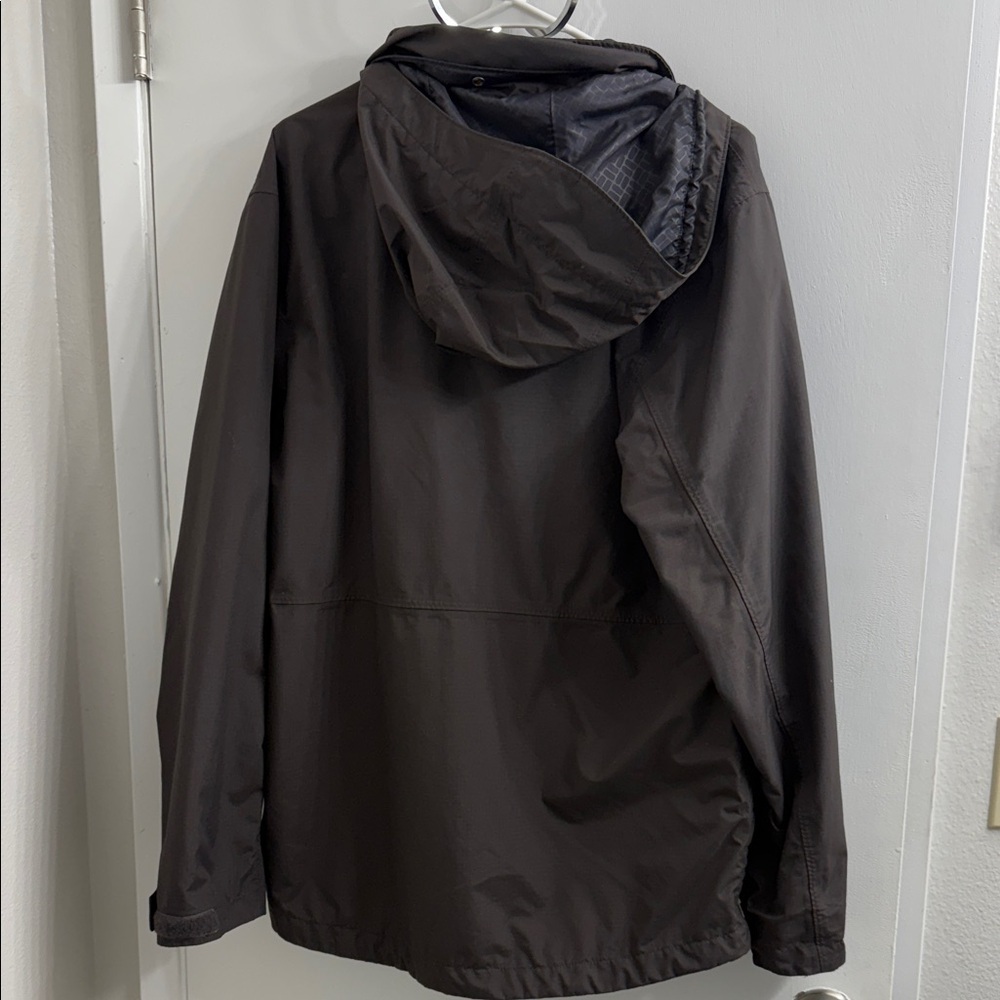 Columbia Men's Dark Gray Raincoat - Picture 3 of 12